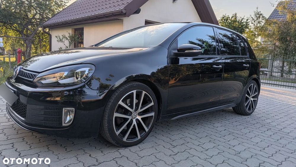 Volkswagen Golf - 12
