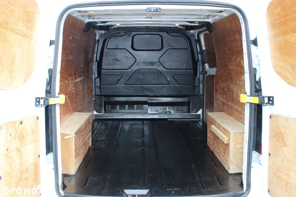 Ford TRANSIT CUSTOM 2.0 130 KM /L2H1 LONG/GPS / KLIMA / SERWIS FR / SUPER STAN / - 18