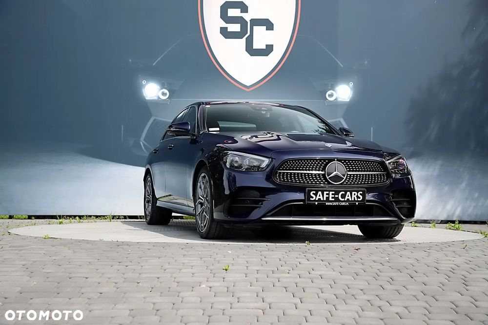 Mercedes-Benz Klasa E 220 d 4-Matic 9G-TRONIC - 14