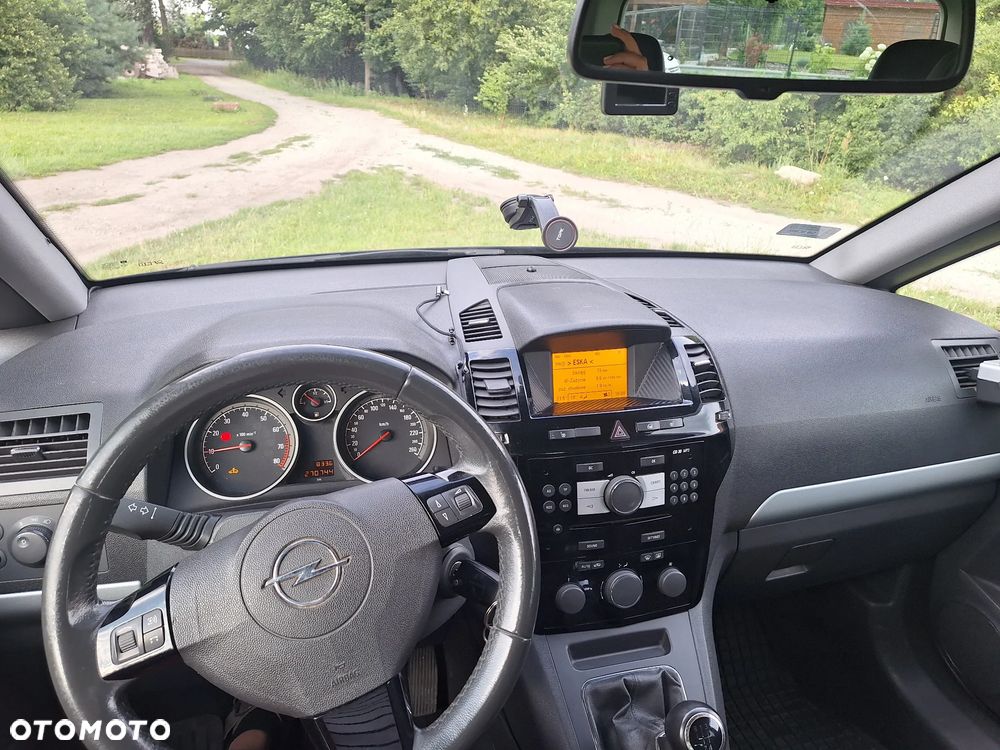 Opel Zafira 1.8 Cosmo - 6