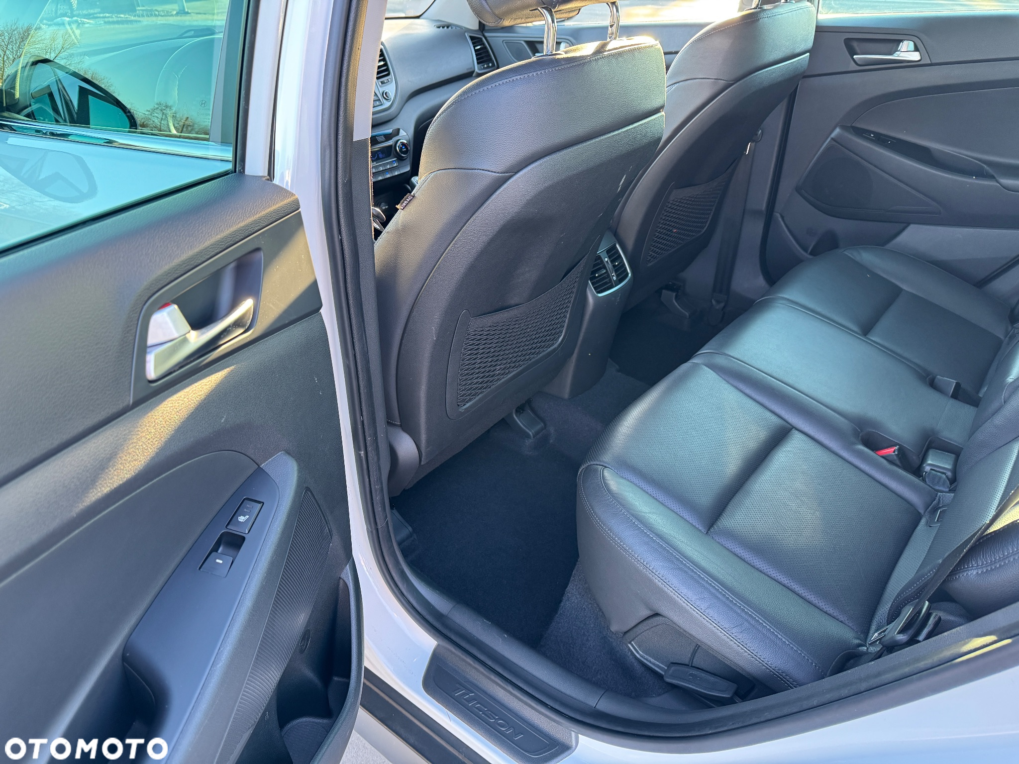 Hyundai Tucson blue 1.7 CRDi 2WD Trend - 13