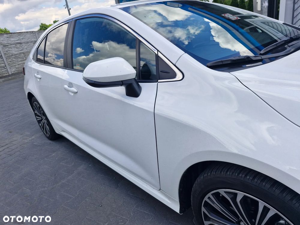 Toyota Corolla 1.8 Hybrid Executive - 14