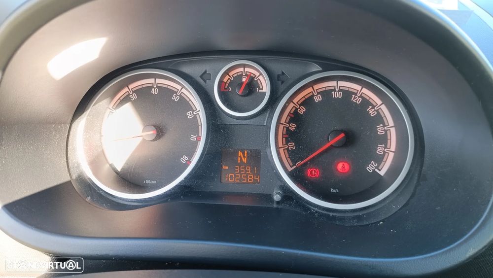 Opel Corsa 1.2 Enjoy Easytronic - 15