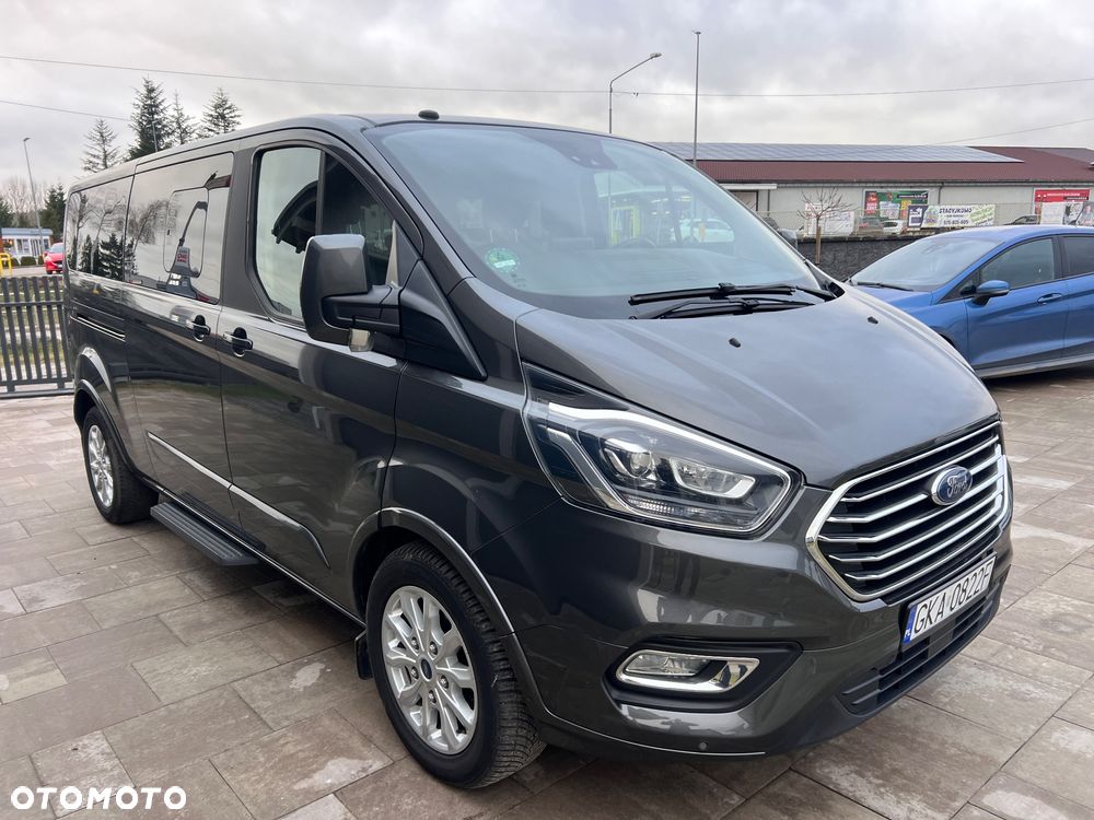 Ford Tourneo Custom 2.0 EcoBlue L2 Titanium - 39