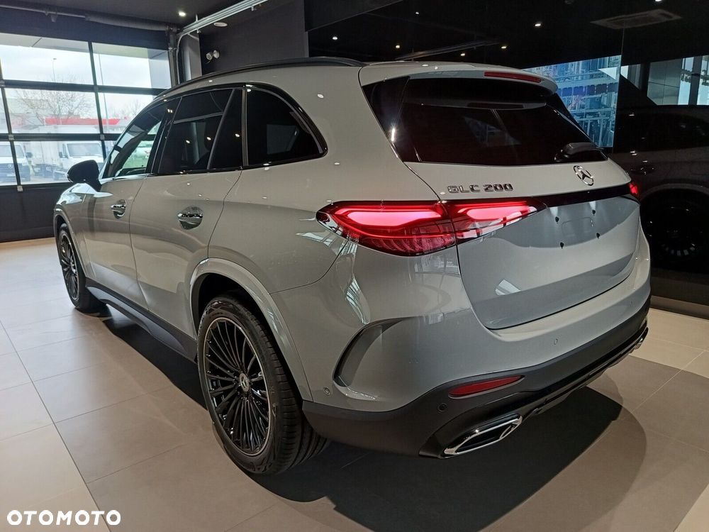Mercedes-Benz GLC - 8