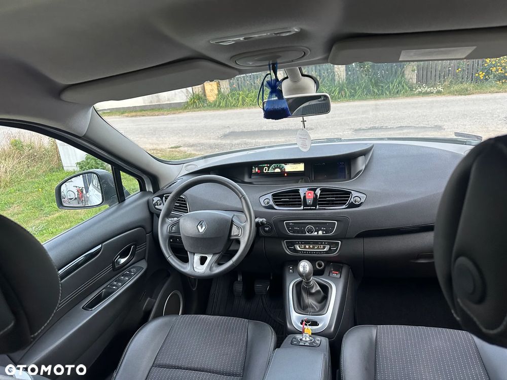 Renault Scenic 1.4 16V TCE Expression - 25