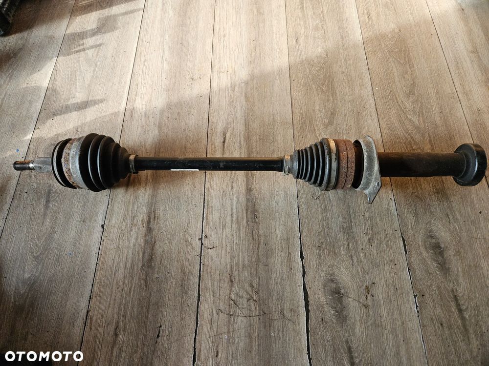 Półoś prawa VW Transporter T5 LIFT T6 1,9 2,0 TDI 7E0407272AA - 1