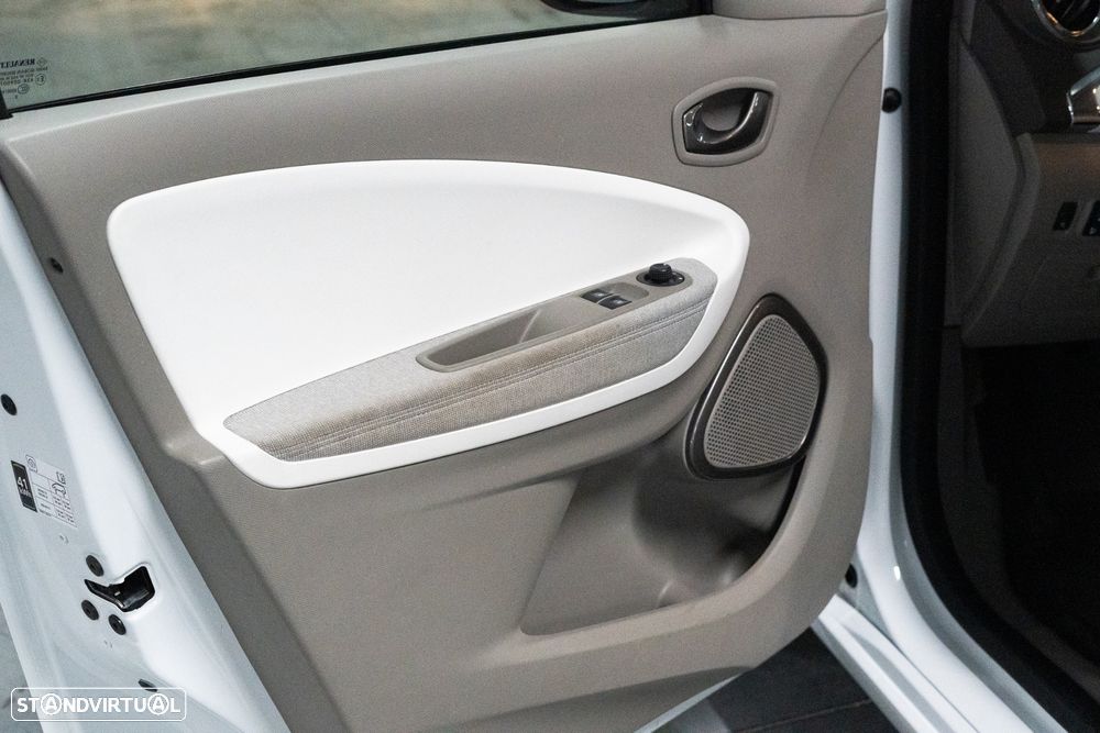 Renault Zoe (c/ Bateria) 41 kwh Intens - 12