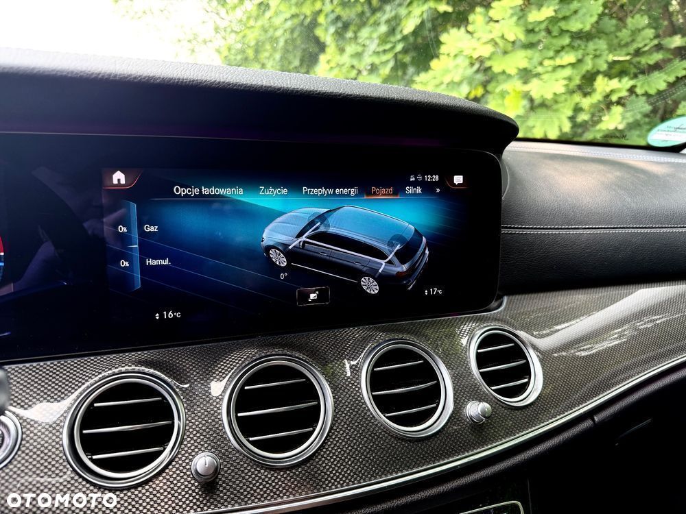 Mercedes-Benz Klasa E - 12