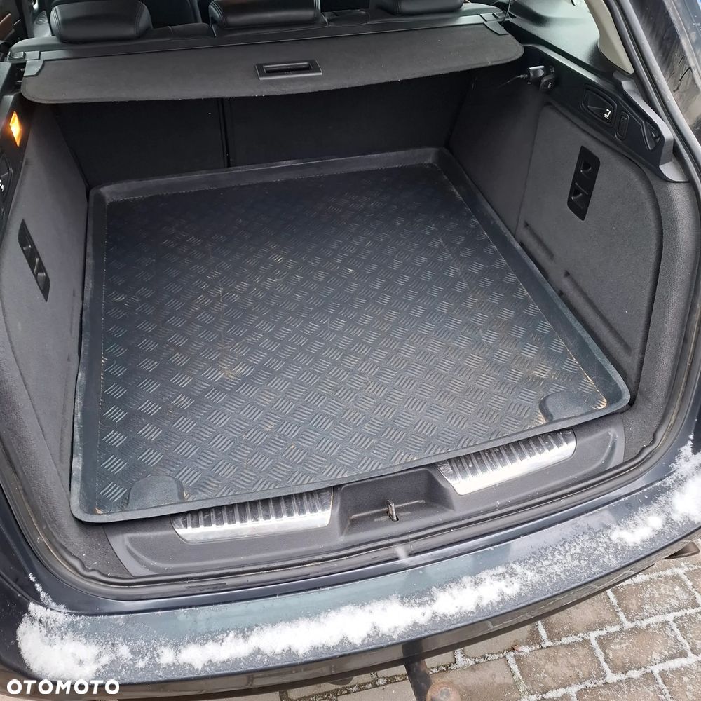 Renault Laguna 2.0 Turbo Initiale - 12