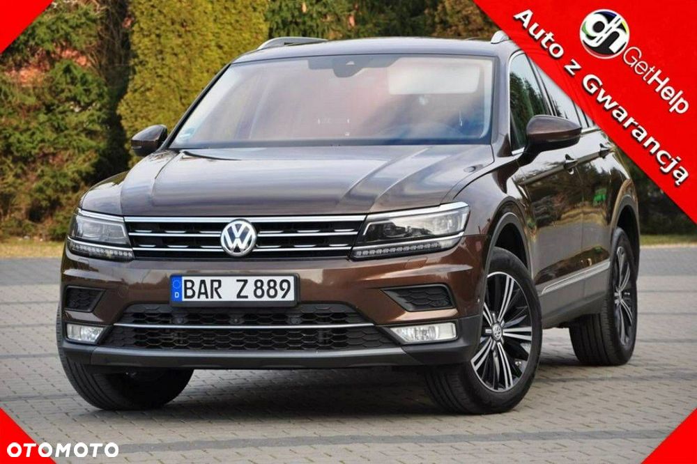 Volkswagen Tiguan - 1