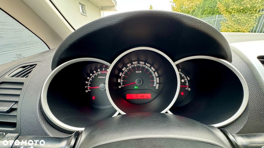 Kia Venga 1.6 M - 33