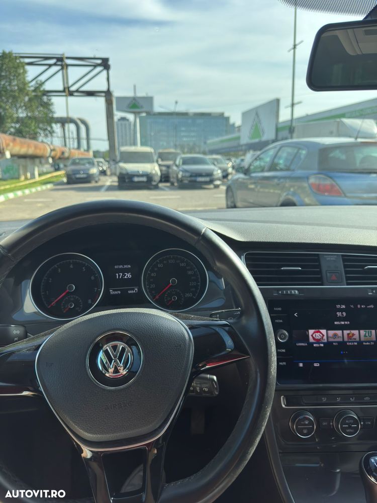 Volkswagen Golf 1.0 TSI Comfortline - 7