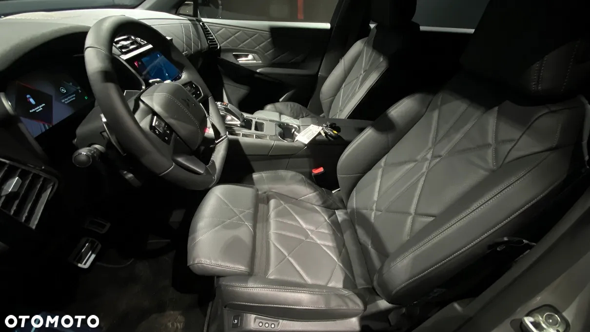 DS Automobiles DS 7 Crossback 1.6 E-Tense Rivoli - 10