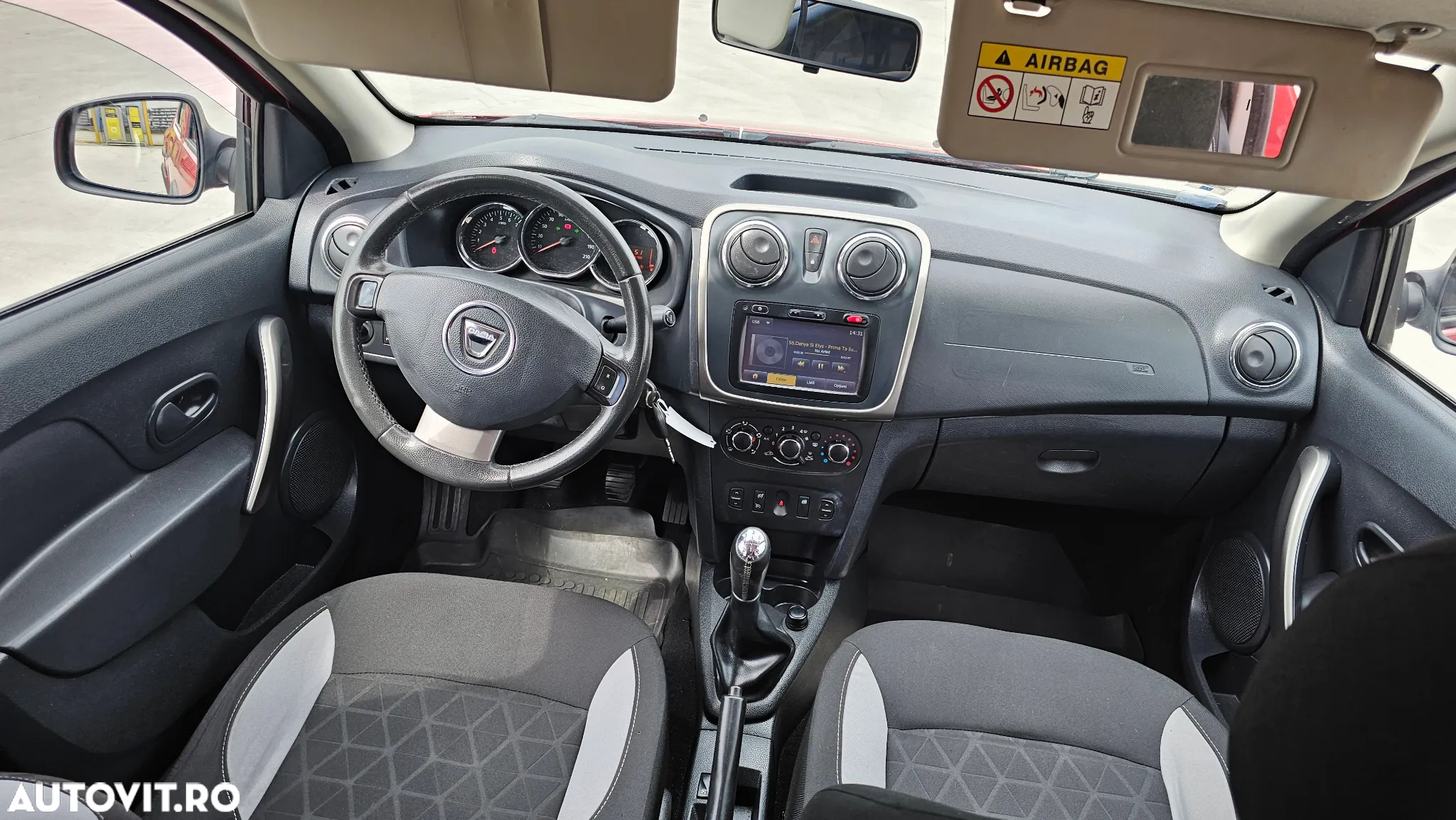 Dacia Sandero 1.5 Blue dCi Laureate - 13