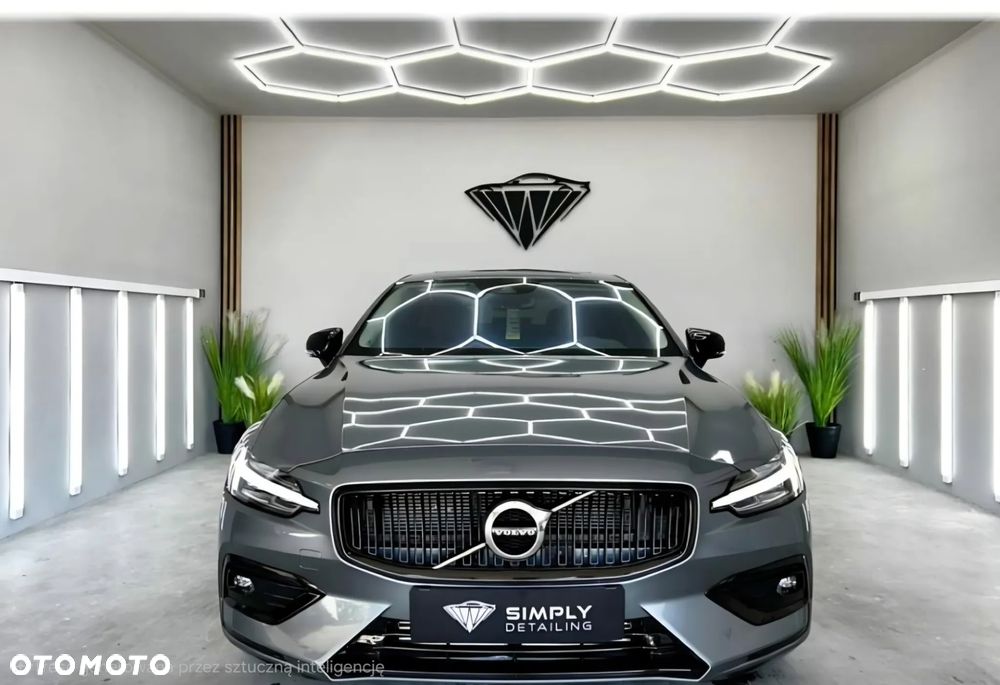 Volvo S60 T6 AWD Momentum Pro - 1