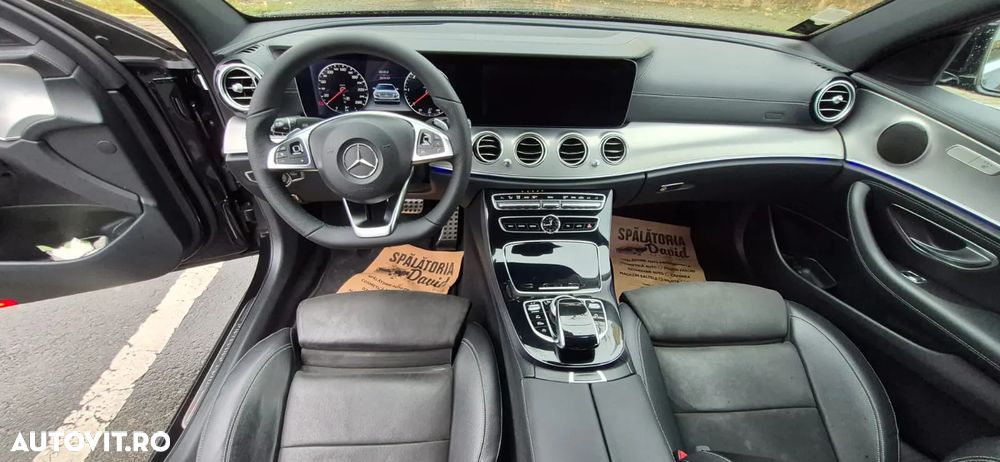 Mercedes-Benz E - 14