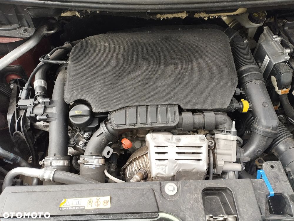 Peugeot 3008 1.2 PureTech Allure S&S - 11