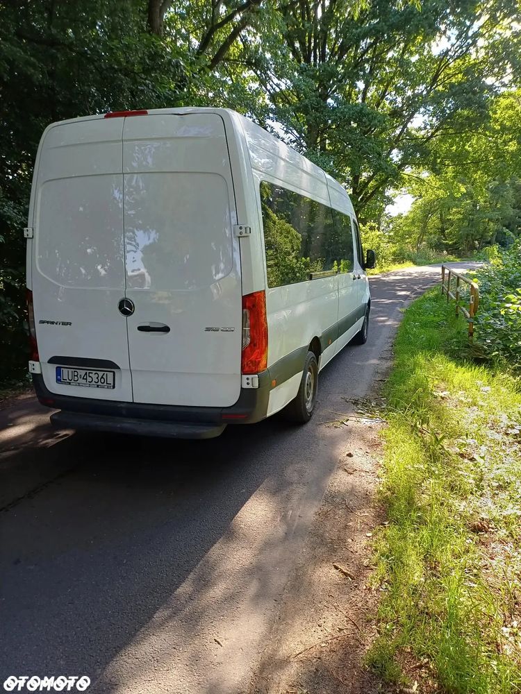 Mercedes-Benz Sprinter - 23