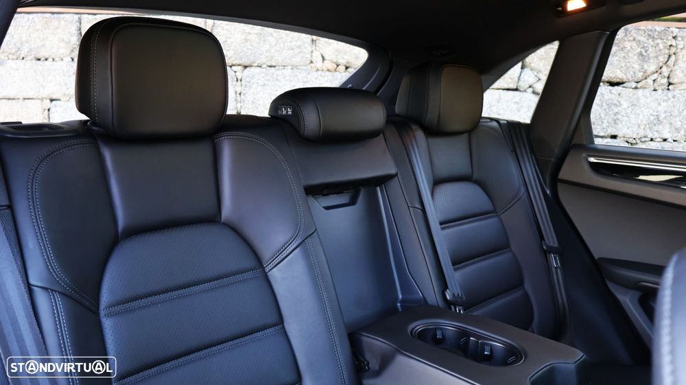 Porsche Macan S - 47