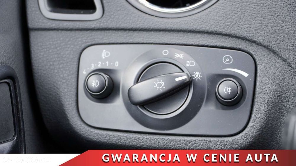 Ford S-Max 2.0 TDCi DPF Titanium - 23