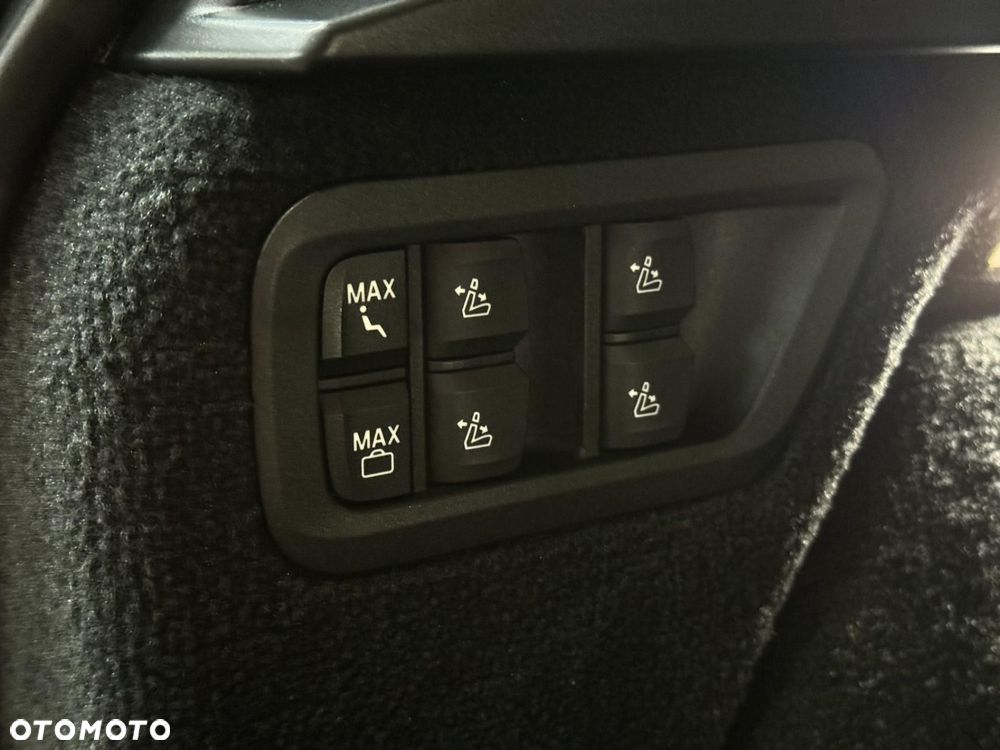 BMW X7 - 36