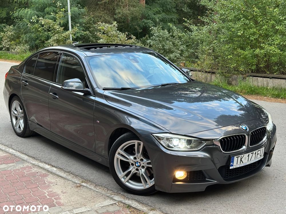 BMW Seria 3 325d M Sport - 1