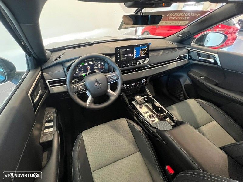 Mitsubishi Outlander 2.4 PHEV Sport Edition - 13