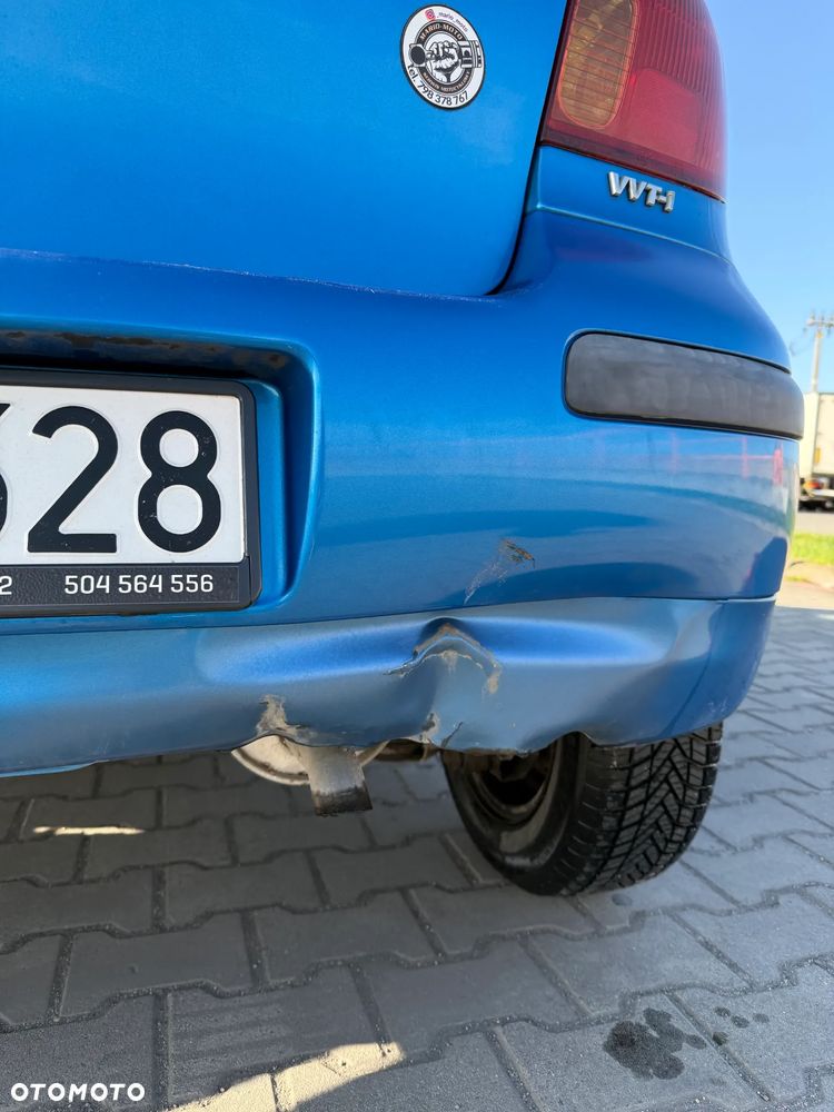 Toyota Yaris 1.0 Luna - 8