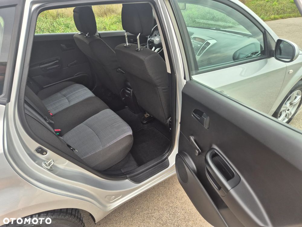 Kia Ceed 1.4 CVVT Attract - 12