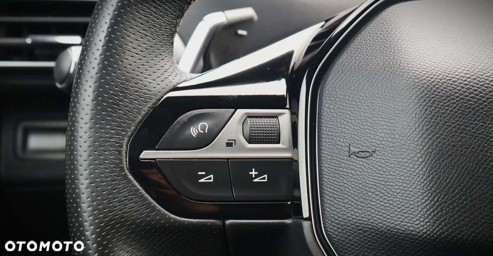 Peugeot 5008 2.0 BlueHDI Crossway S&S EAT8 - 25