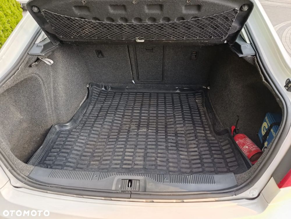 Skoda Octavia 1.6 TDI DPF DSG Active - 11