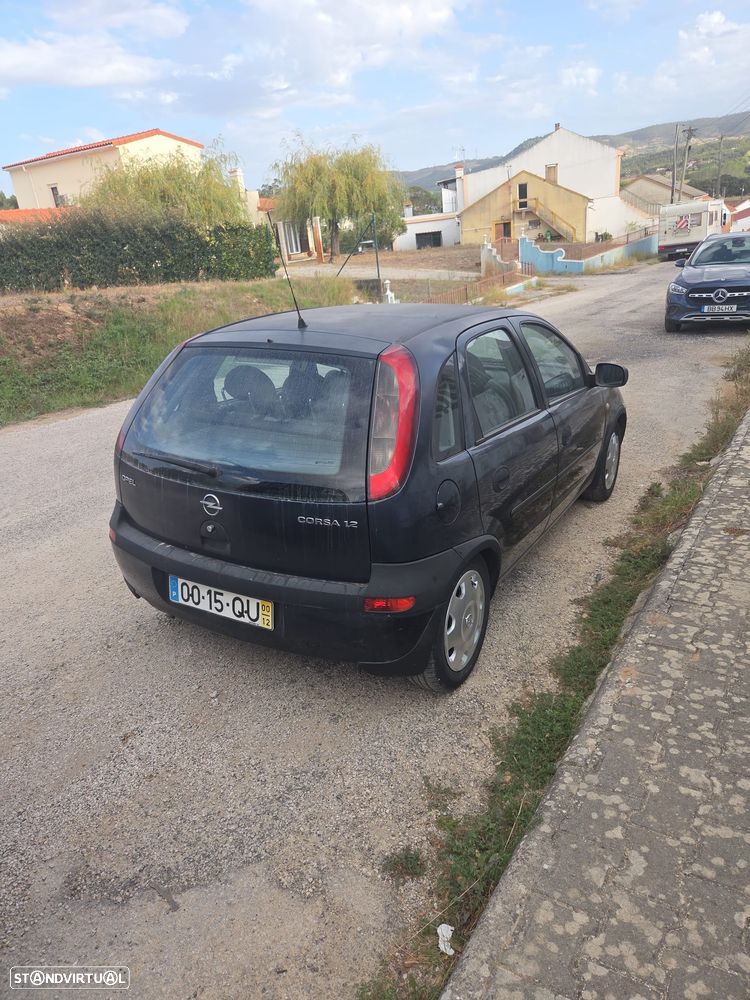 Opel Corsa 1.2 16V City - 1
