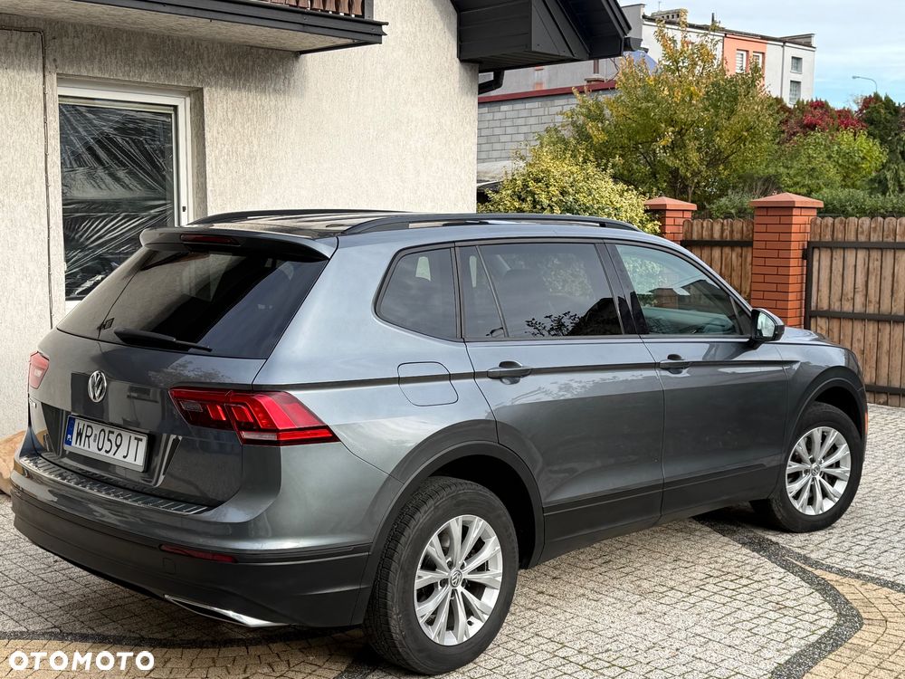 Volkswagen Tiguan - 4