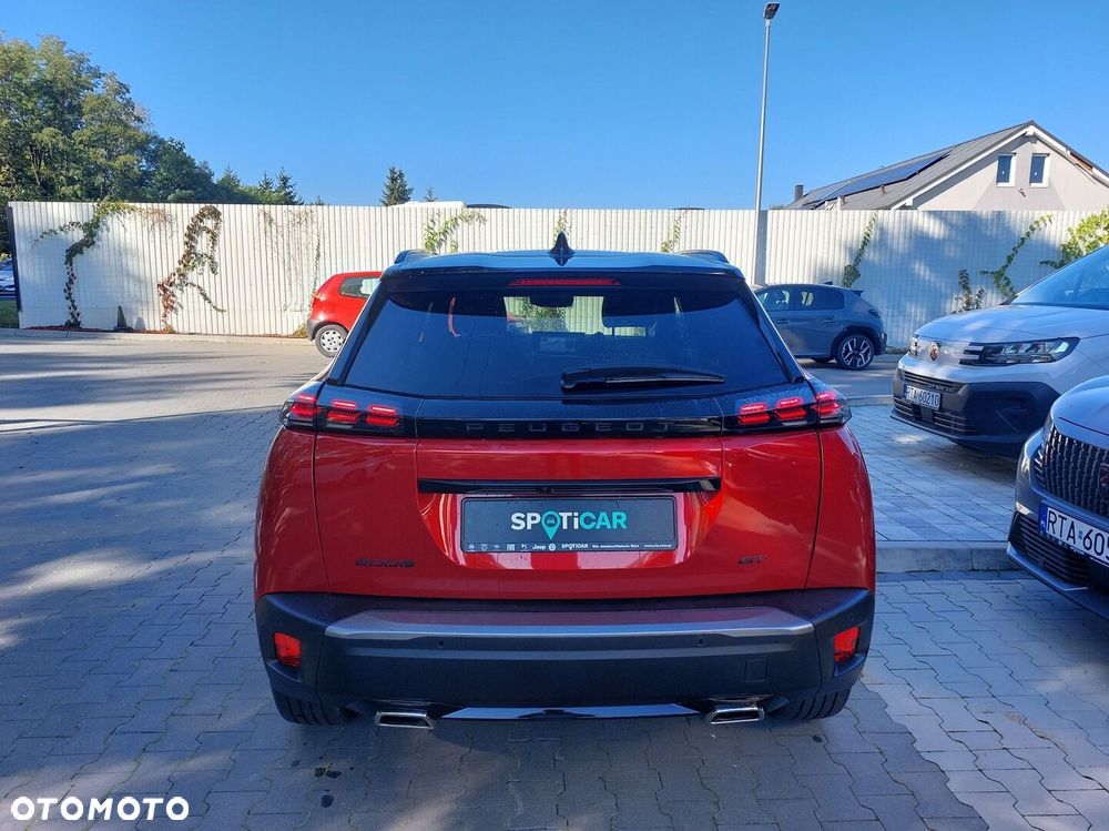Peugeot 2008 1.2 PureTech GT S&S EAT8 - 5