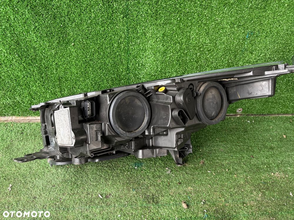 Ford Kuga MK2 lift lampa prawa lewa  soczewka led - 3