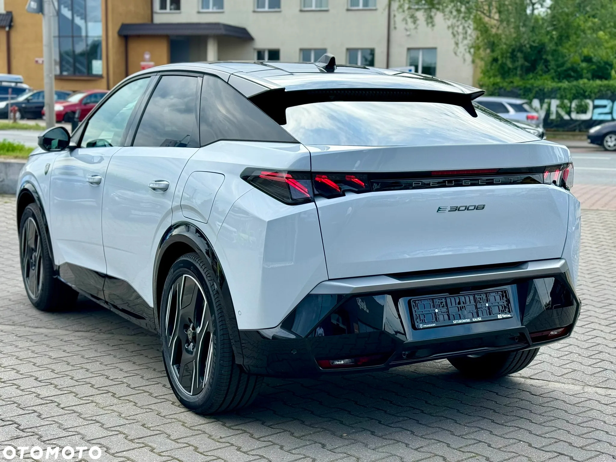 Peugeot 3008 e-3008 73kWh GT - 6