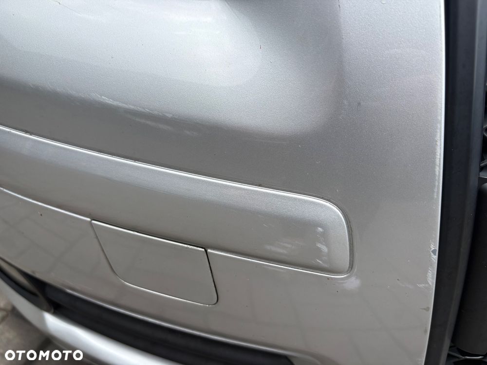 Zderzak Audi A3 8P Sportback LY7W - 5