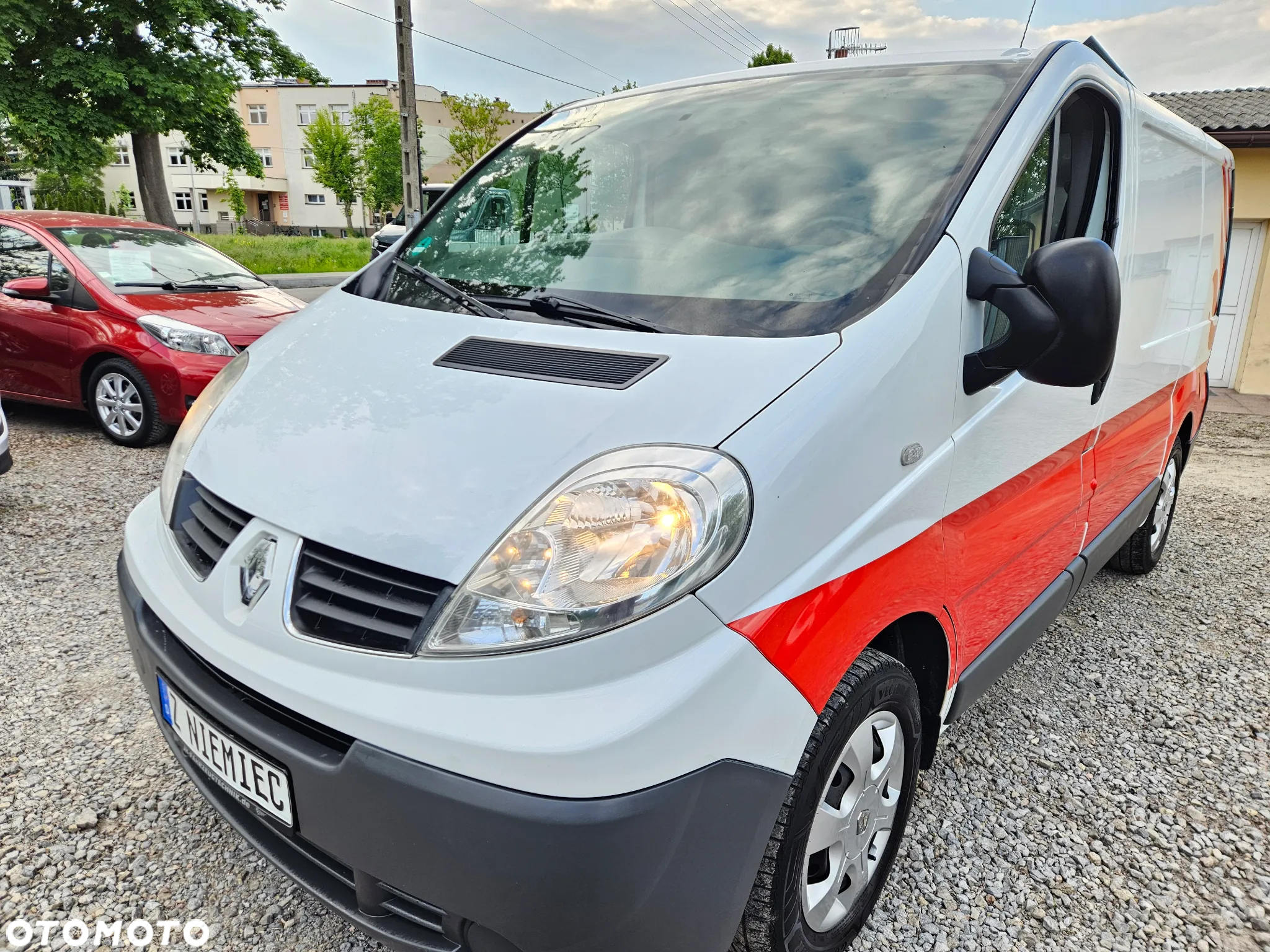 Renault TRAFIC LIFT JAK NOWY - 28