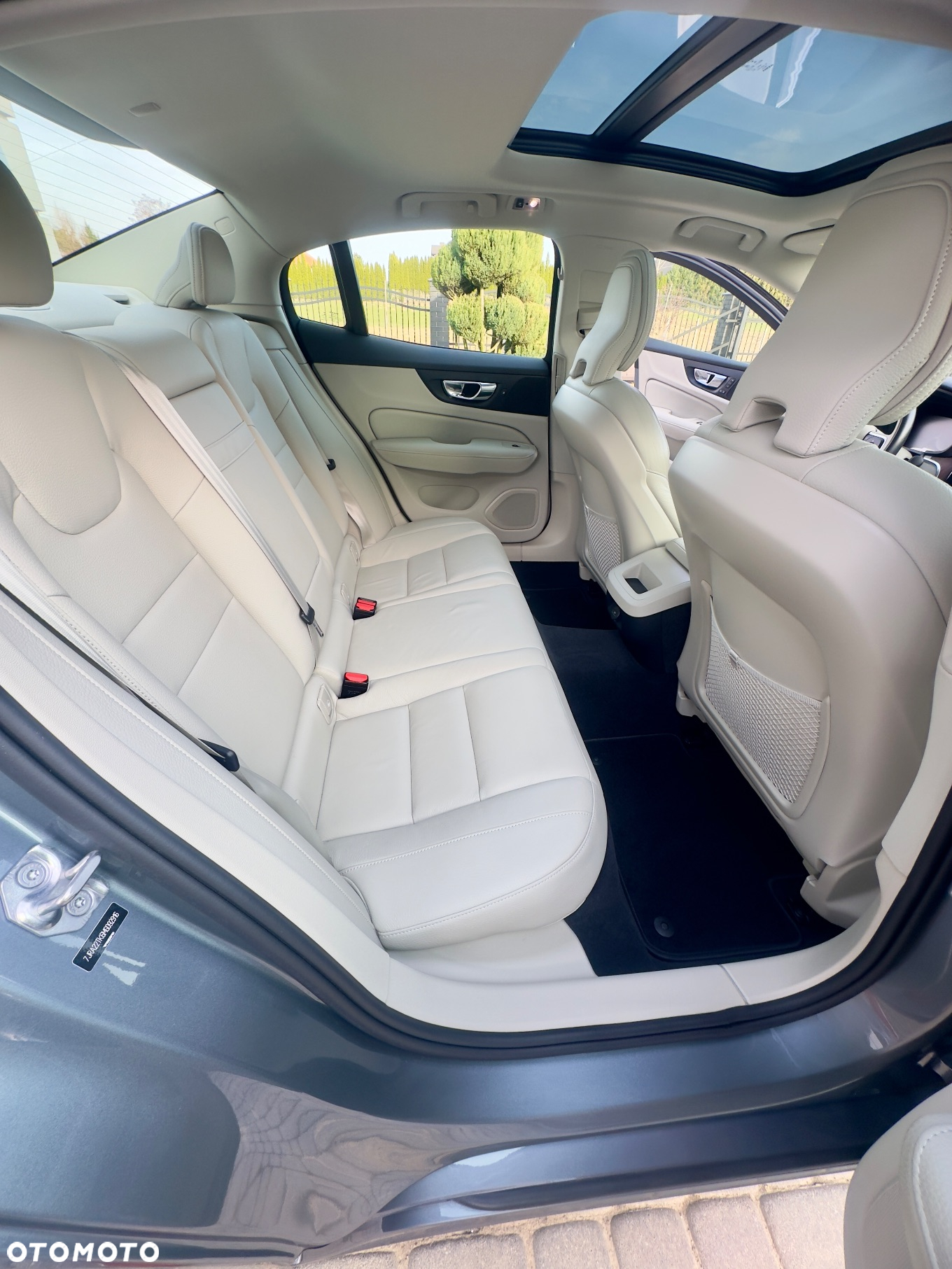 Volvo S60 T6 AWD Momentum Pro - 20