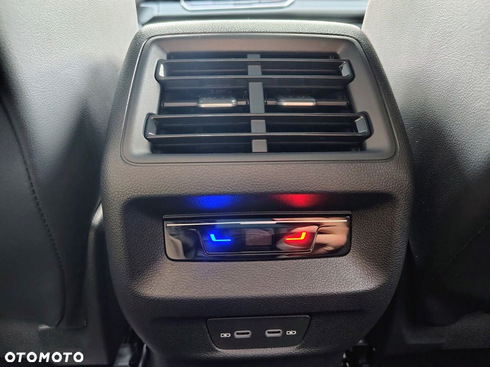 Volkswagen Tiguan - 25
