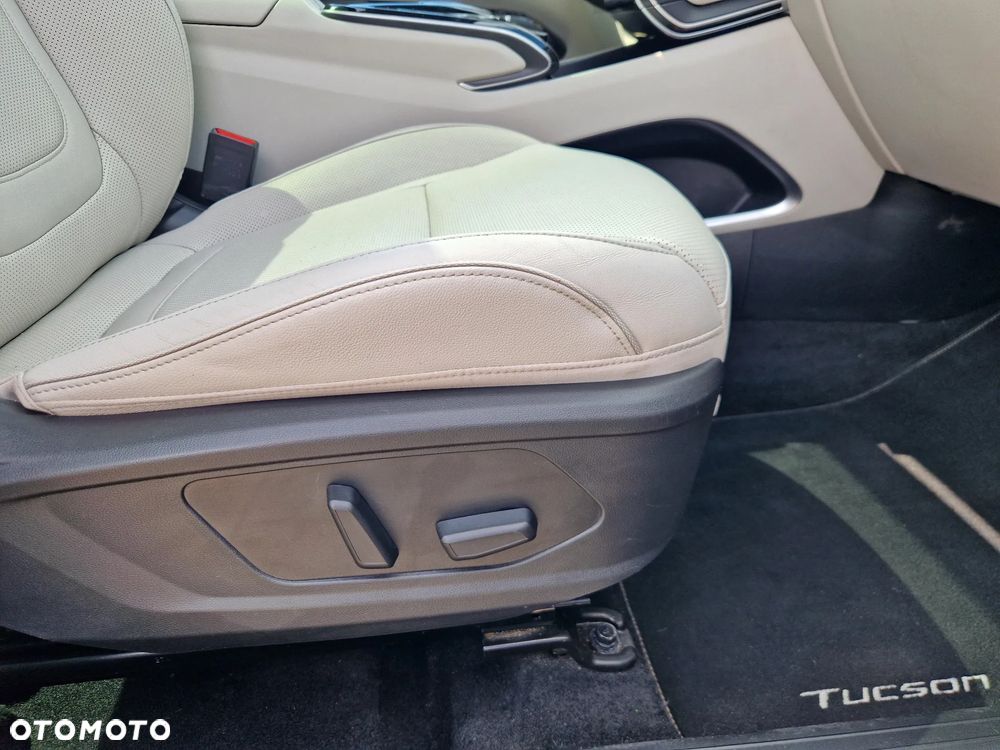 Hyundai Tucson 1.6 CRDi 48V-Hybrid 2WD DCT Prime - 34
