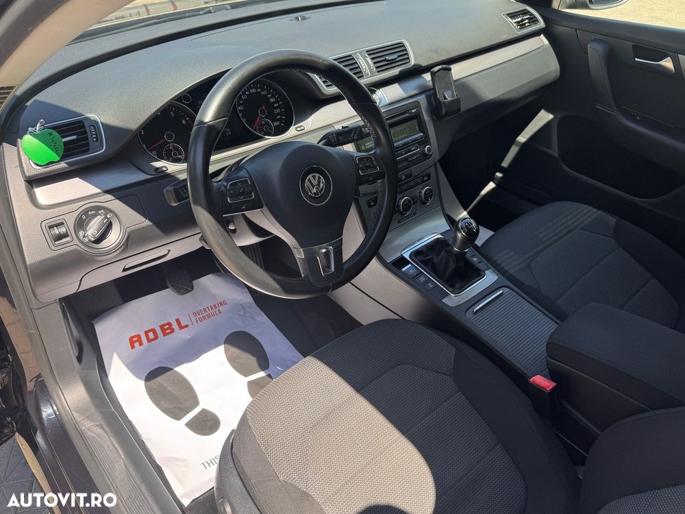 Volkswagen Passat 1.4 TSI (BlueMotion Technology) Comfortline - 11