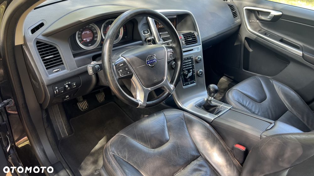 Volvo XC 60 - 22