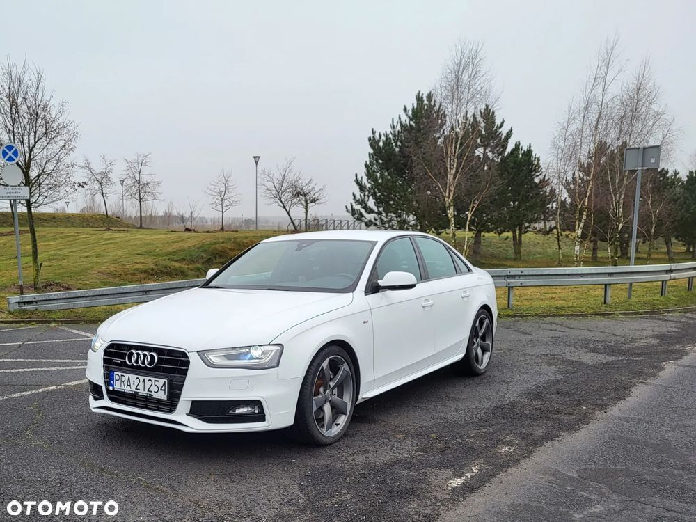 Audi A4 Limousine 3.0 TDI DPF quattro S tronic S line Sportpaket - 4