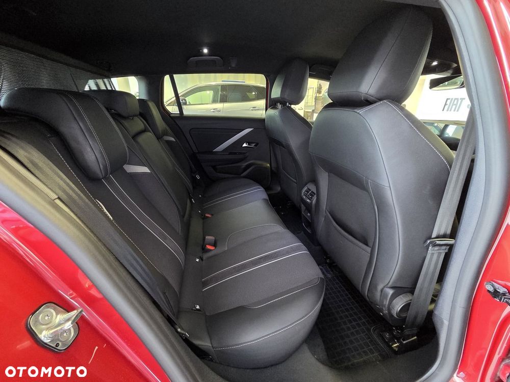 Opel Astra 1.2 T GS S&S - 7