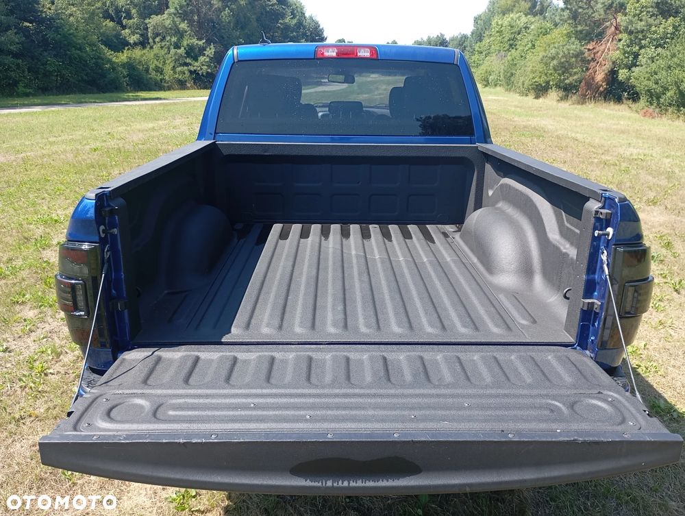 RAM 1500 Crew Cab Shortbed Bighorn - 19
