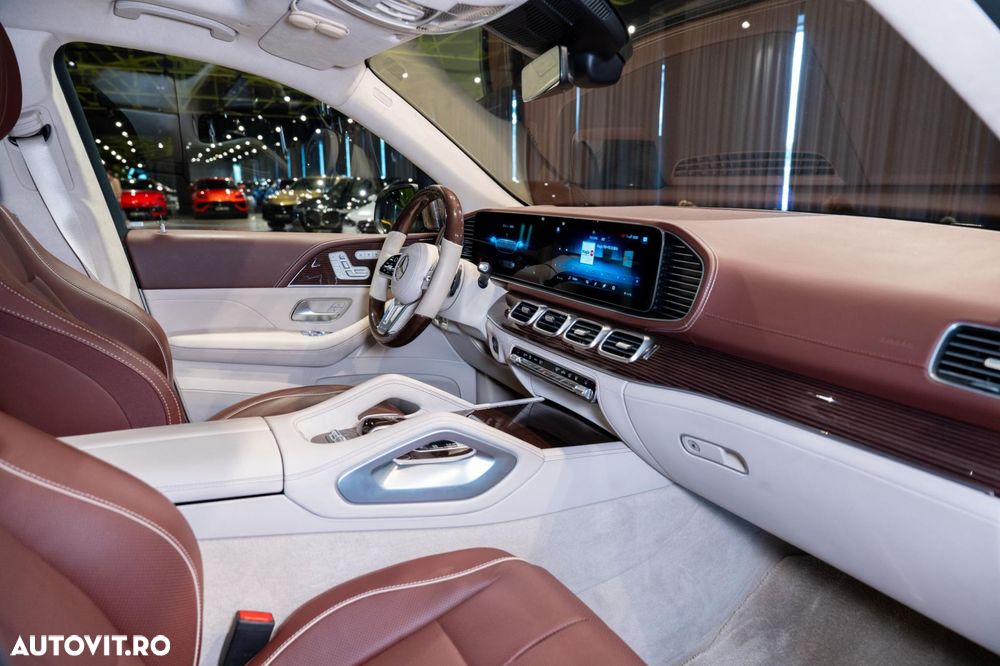 Mercedes-Benz GLS - 20