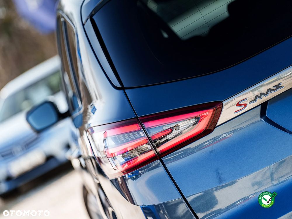 Ford S-Max 2.0 EcoBlue Titanium - 11