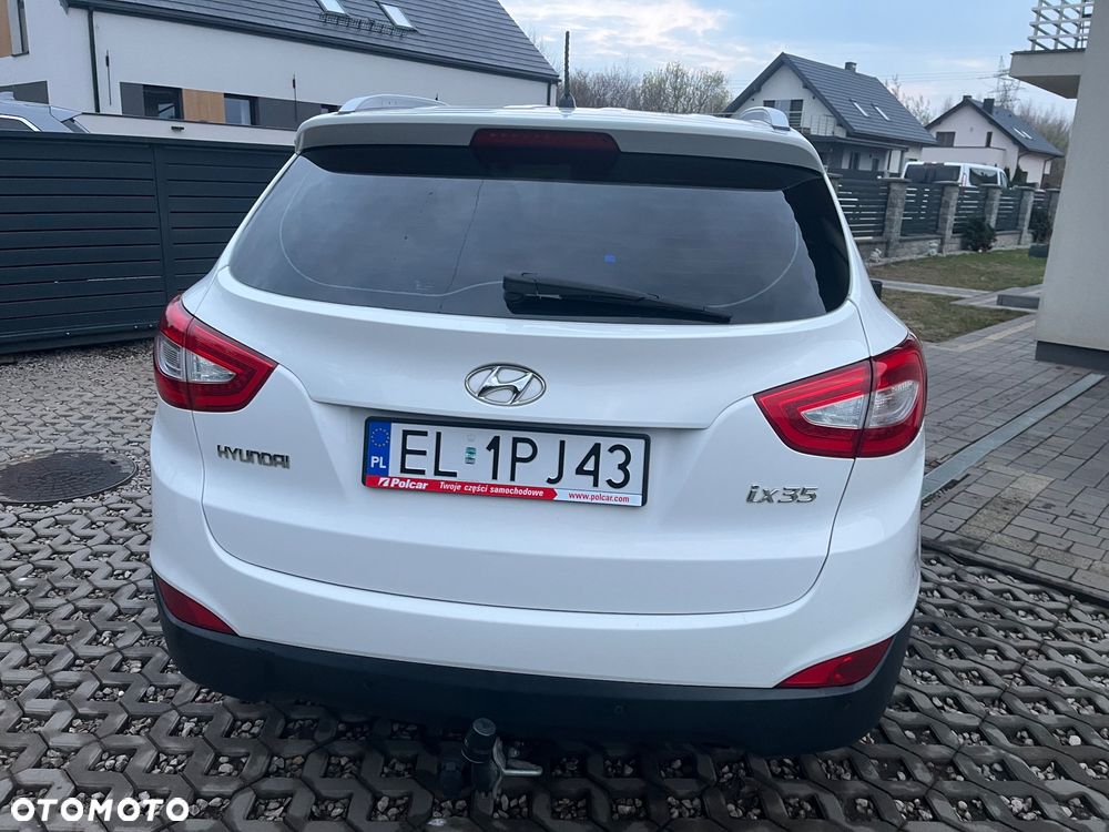 Hyundai ix35 1.6 2WD Fifa World Cup Edition - 9